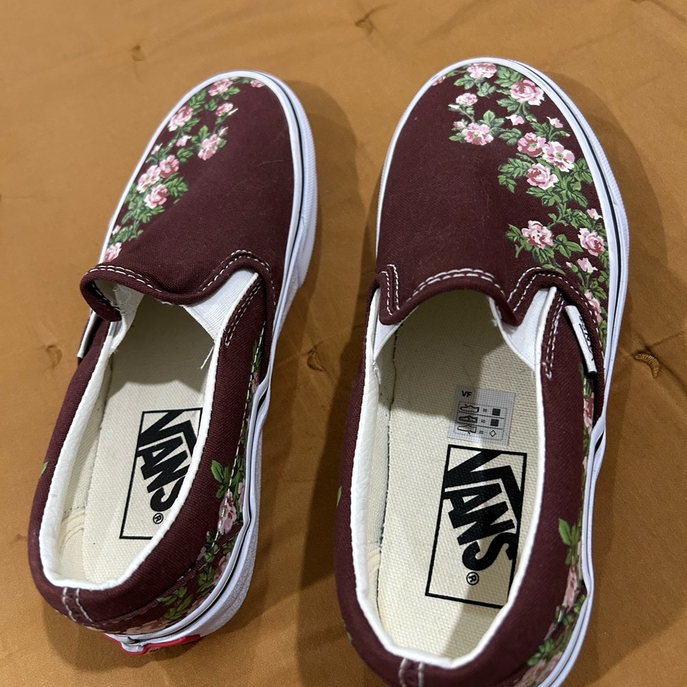 Vans Kids Burgundy Floral Slip-On Sneakers